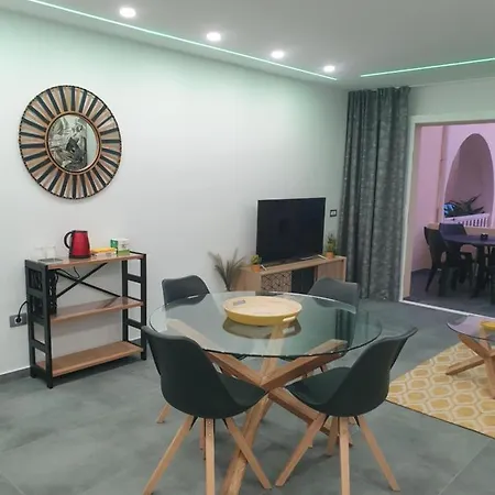 Mareverde F Apartment *