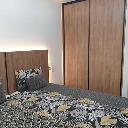 Mareverde F Apartment *